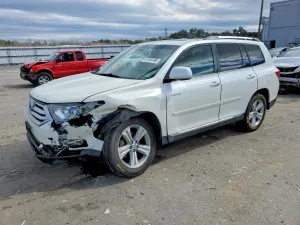 Toyota Highlander 3.5L 6 2012