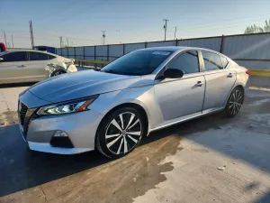 Nissan Altima 2.5L 4 2019