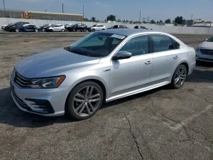 Volkswagen Passat 1.8L 4 2017