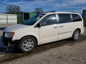 Chrysler Town & Country 4.0L 6 2010