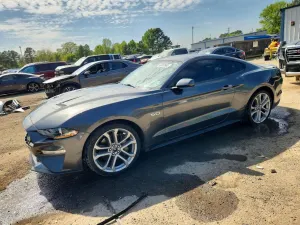 Ford Mustang 5.0L 8 2019