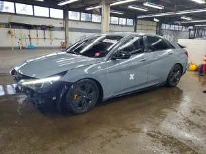 Hyundai Elantra 2.0L 4 2022