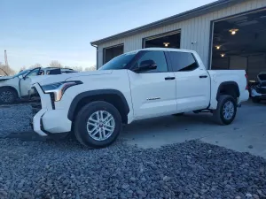 Toyota Tundra 3.4L 6 2023