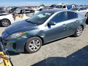 Mazda 3 2.0L 4 2012