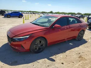 Hyundai Elantra 2.0L 4 2021