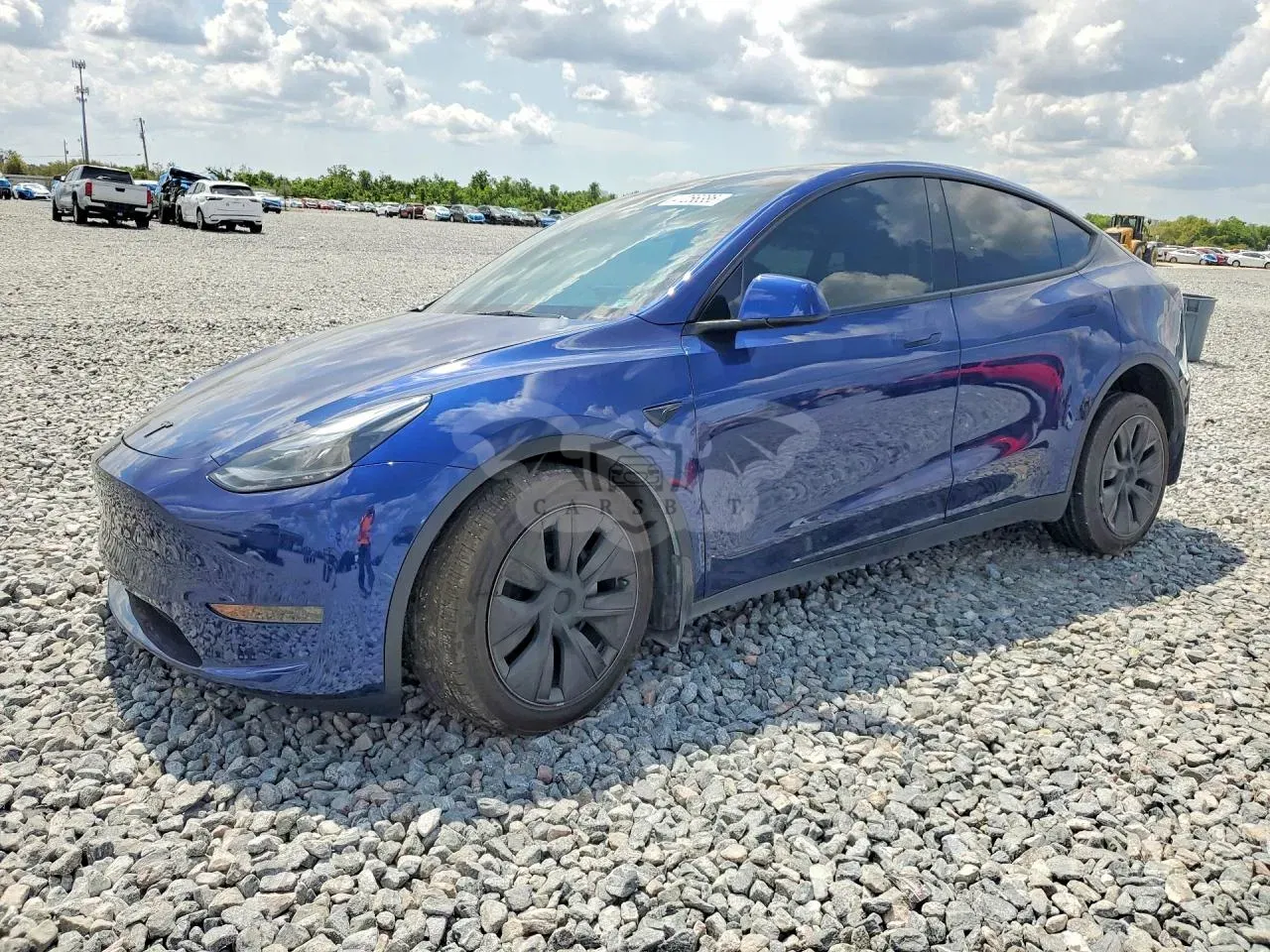 Tesla Model Y 2025
