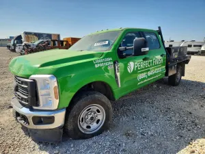 Ford F-350 6.8L 8 2024