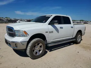 RAM 1500 5.7L 8 2015