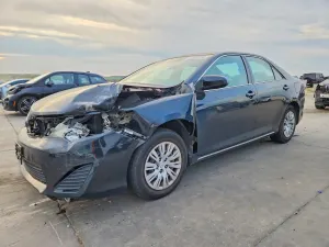 Toyota Camry 2.5L 4 2014