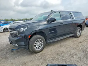 Chevrolet Suburban 5.3L 8 2021