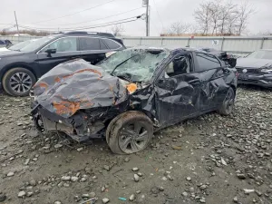 Hyundai Elantra 2.0L 4 2021