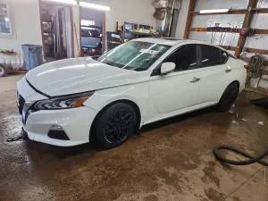 Nissan Altima 2.5L 4 2022
