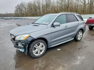 Mercedes-Benz ML 3.5L 6 2015