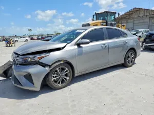 Kia Cerato / Forte / K3 2.0L 4 2024