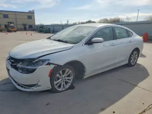 Chrysler 200 2.4L 4 2015