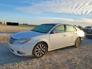 Toyota Avalon 3.5L 6 2011