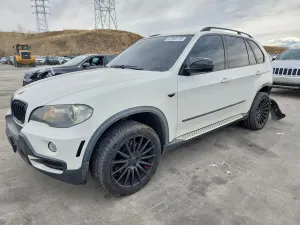 BMW X5 4.8L 8 2008