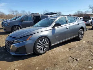 Nissan Altima 2.5L 4 2025