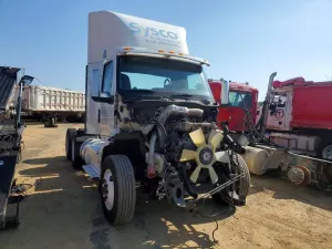 International RH Series 12.4L 6 2020