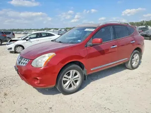 Nissan Rogue 2.5L 4 2013