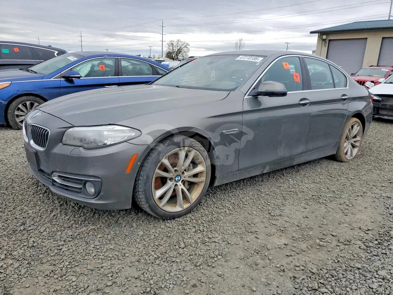 BMW 5 Series 3.0L 6 2015