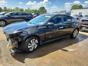 Nissan Altima 2.5L 4 2019