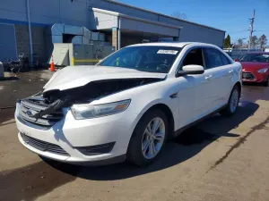 Ford Taurus 3.5L 6 2014