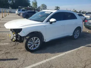 Audi Q3 2.0L 4 2021