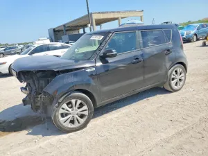 Kia Soul 2.0L 4 2016