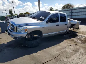 Dodge RAM 5.7L 8 2007