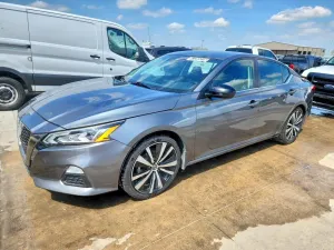 Nissan Altima 2.5L 4 2020