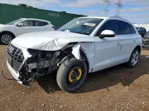Audi Q5 2.0L 4 2021