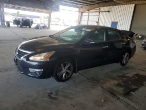 Nissan Altima 2.5L 4 2015