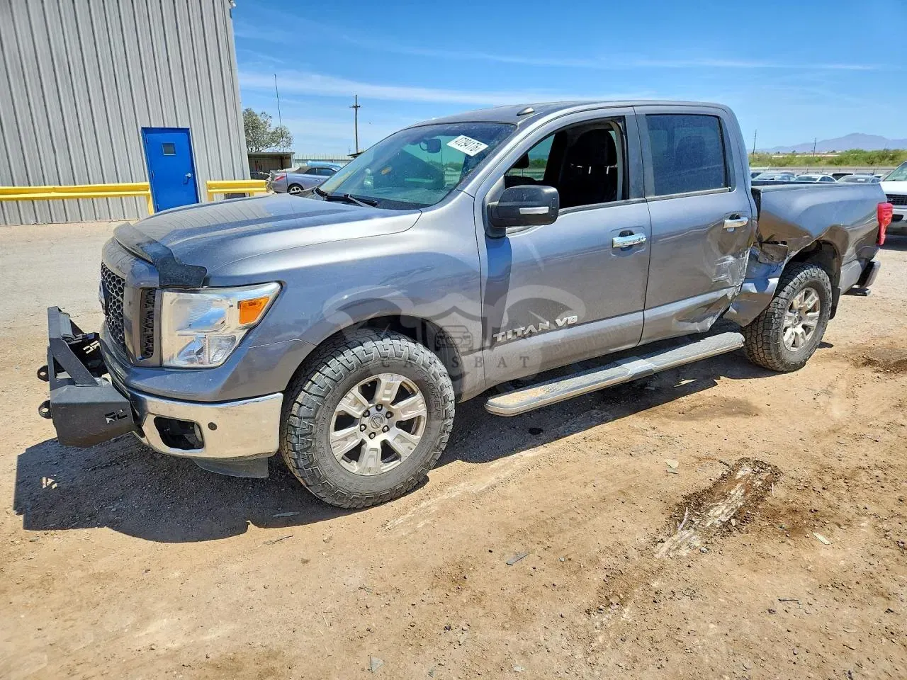 Nissan Titan 5.6L 8 2019