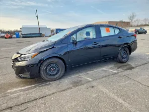 Nissan Versa 1.6L 4 2025