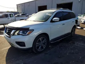 Nissan Pathfinder 3.5L 6 2017
