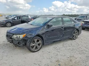 Toyota Camry 2.5L 4 2014