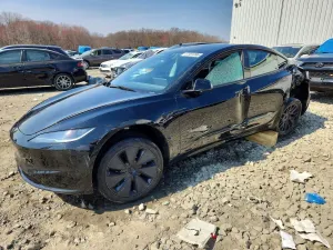 Tesla Model 3 2025