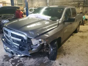RAM 1500 5.7L 8 2013