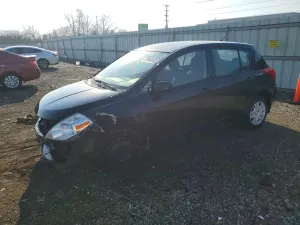 Nissan Versa 1.8L 4 2010