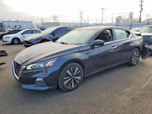 Nissan Altima 2.5L 4 2022