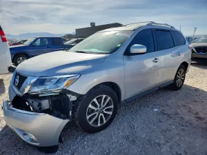 Nissan Pathfinder 3.5L 6 2015
