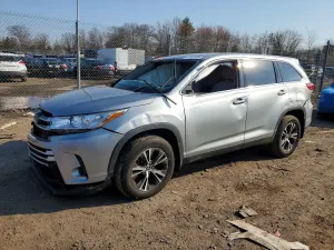 Toyota Highlander 3.5L 6 2019