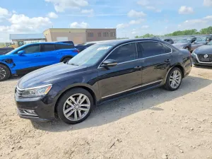 Volkswagen Passat 1.8L 4 2017