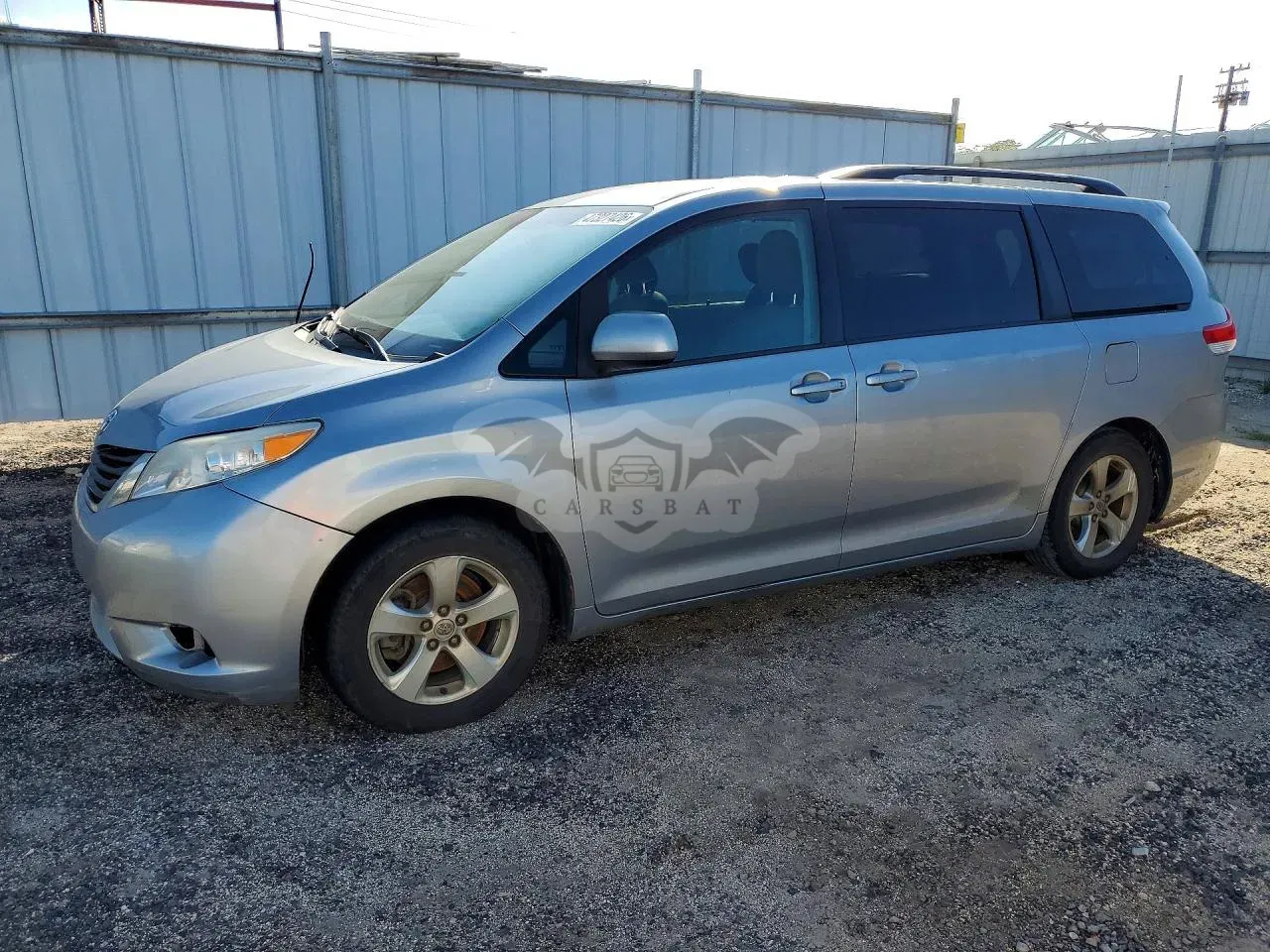 Toyota Sienna 3.5L 6 2013