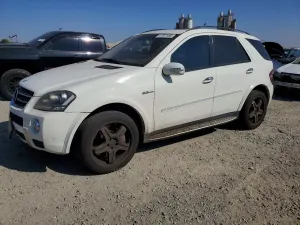 Mercedes-Benz ML 6.2L 8 2008