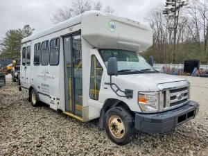 Ford Econoline 6.2L 8 2019