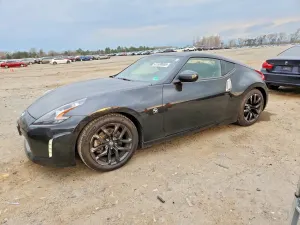 Nissan 370z 3.7L 6 2020