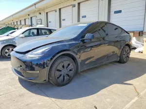 Tesla Model Y 2025