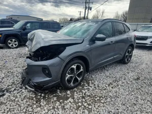 Ford Escape 2.0L 4 2025